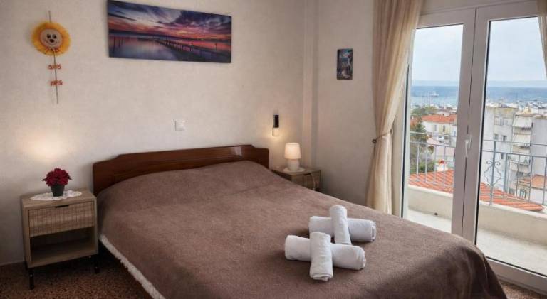 Rental apartment with terrace | Dogs allowed in Lesvos