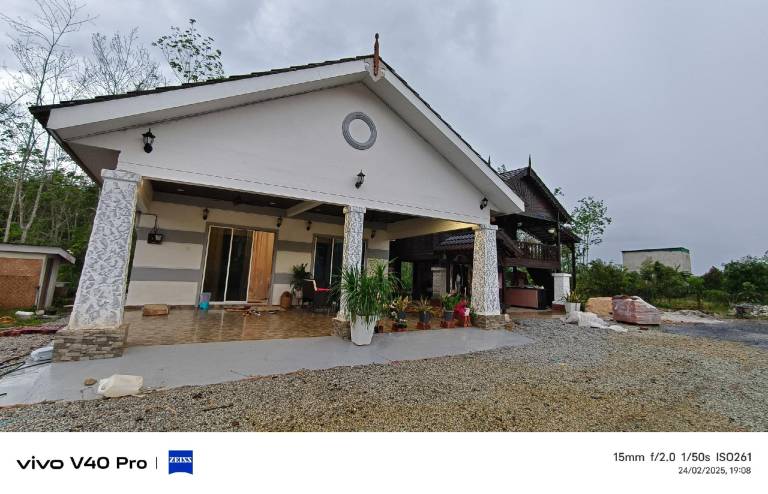 380 m&sup2; Bungalow