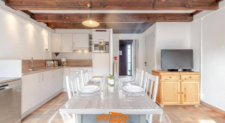 House with 2 rooms for 6 persons — photo 3