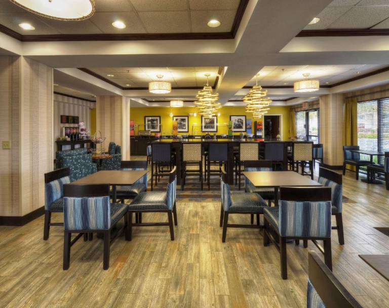 Hampton Inn Amelia Island at Fernandina Beach — photo 3