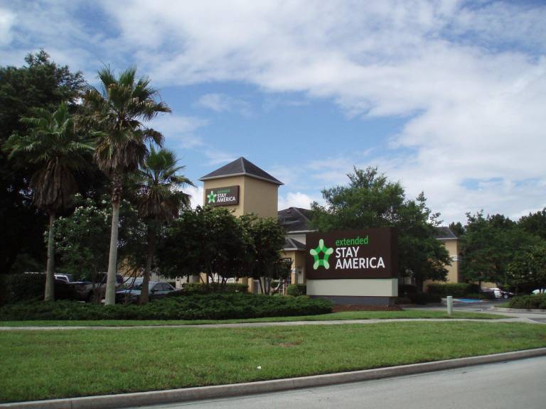 Extended Stay America Select Suites - Jacksonville - Southside - St. Johns Towne Ctr. in Jacksonville, FL