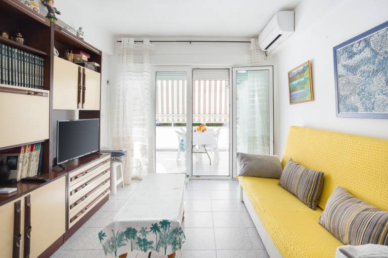 Apartment 'Ca Llaurí' with Sea View, Wi-Fi and Air Conditioning — photo 3