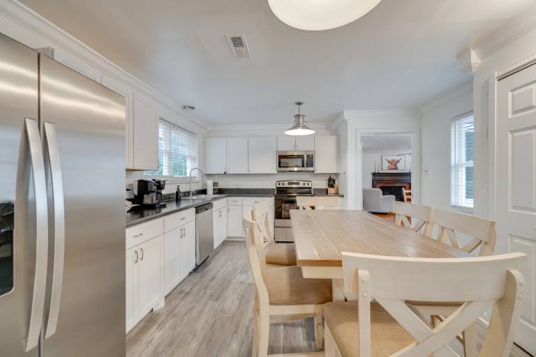 Family-Friendly Knoxville Home: Close to UT! — photo 4