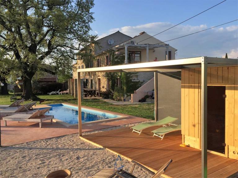 Newly renovated 6-BR villa with pool and sauna close to great beaches — photo 3
