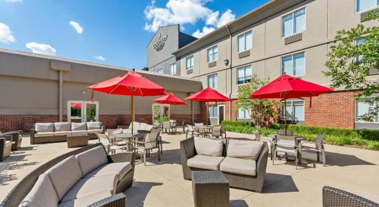 Country Inn & Suites by Radisson, Elizabethtown — photo 4