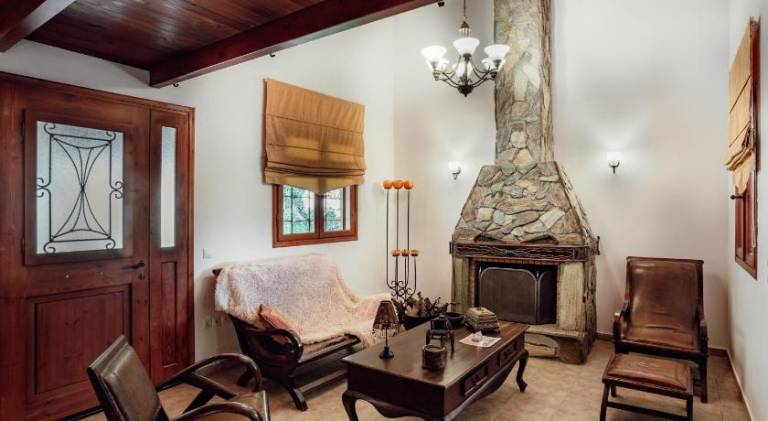 Vacation home with garden, grill & patio | Perfect for remote work | Pets are welcome — photo 2