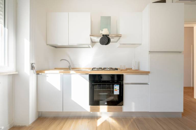 Holiday apartment with fast internet | City view — photo 4