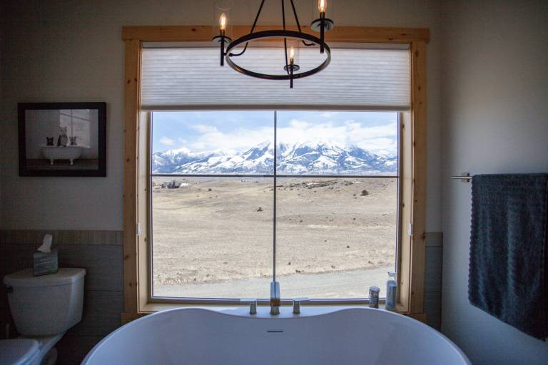Emigrant, MT Vacation Rentals from 74 Hometogo