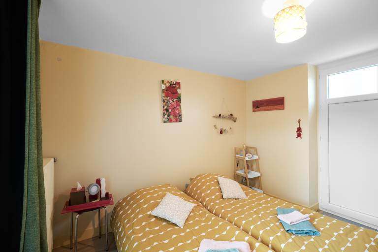 Child-friendly B&B with fast internet, terrace & garden | Garden view | Pets allowed — photo 4