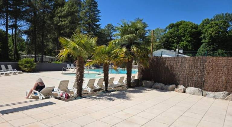 Mobil-Home a Camiers dans un camping 3 etoiles — photo 5