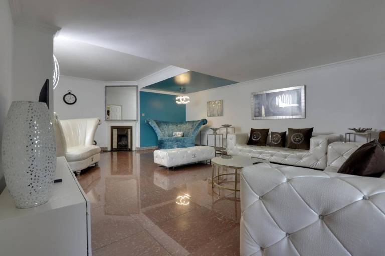 House Ruislip