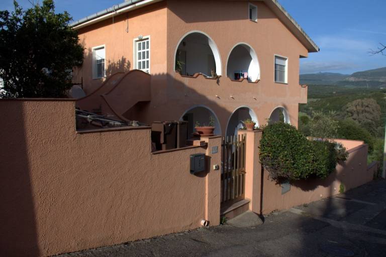 Casa vacanza a Santa Caterina di Pittinuri, nel borgo costiero sardo - HomeToGo