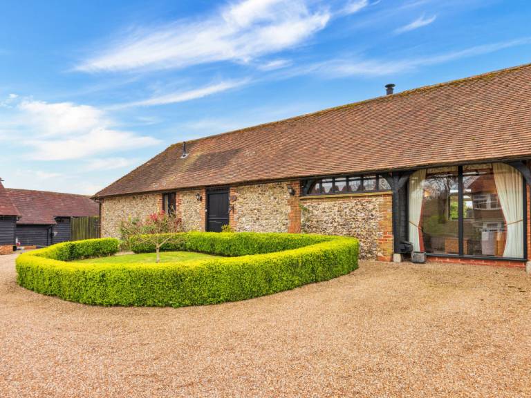 Flint Barn