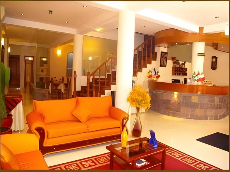 Sol Plaza Hotel