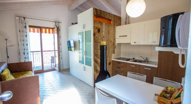 Serviced apartment with BBQ, private pool & garden | Next to the beach | Good for workation | Pets are welcome — photo 4