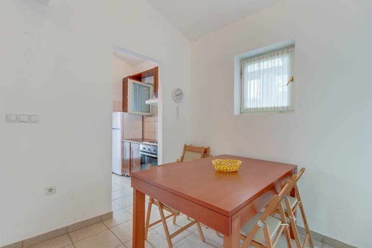 Fully equipped beautiful apartment with garden, grill & patio | Next to the beach | Pets are welcome — photo 5