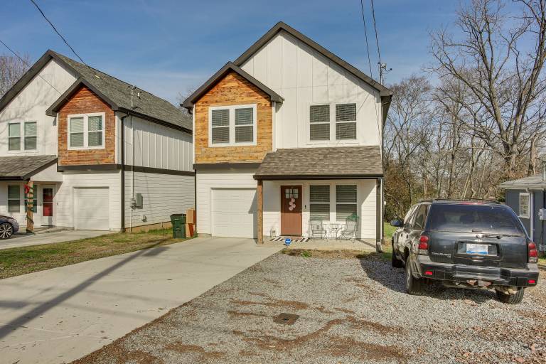 Pet-Friendly Gallatin Home w/ Deck, 1 Mi to Town! — photo 3
