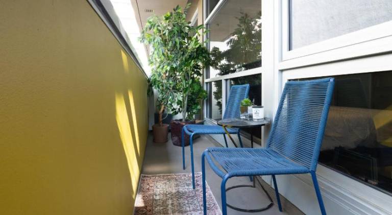 Stylish Condo By The Beach — photo 4