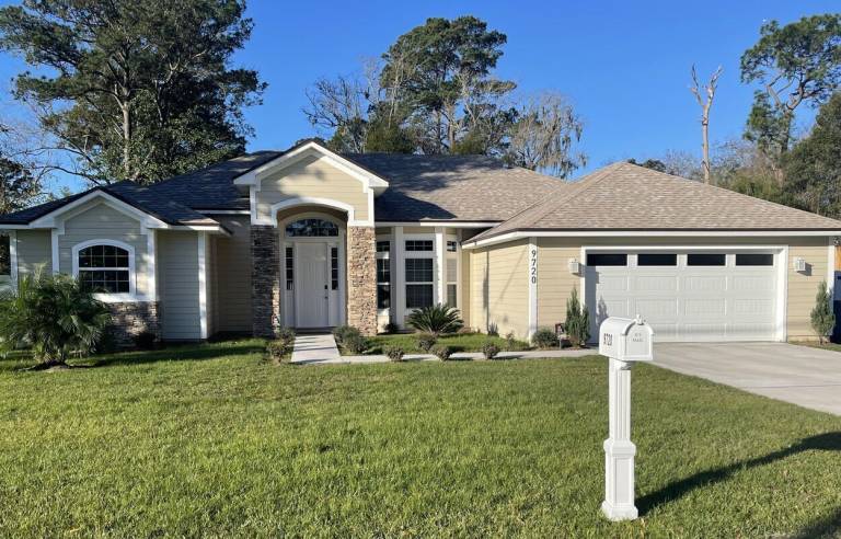House  Riverview