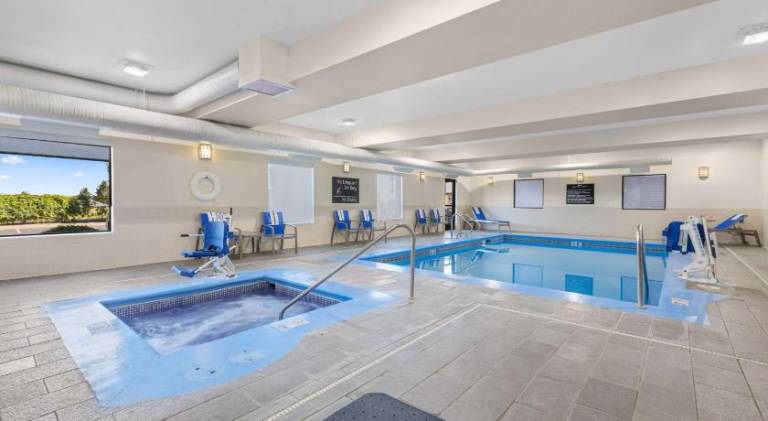Hampton Inn Pendleton — photo 2