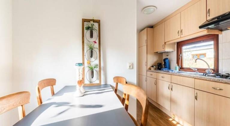 Chalet with 2 rooms for 4 persons — photo 3