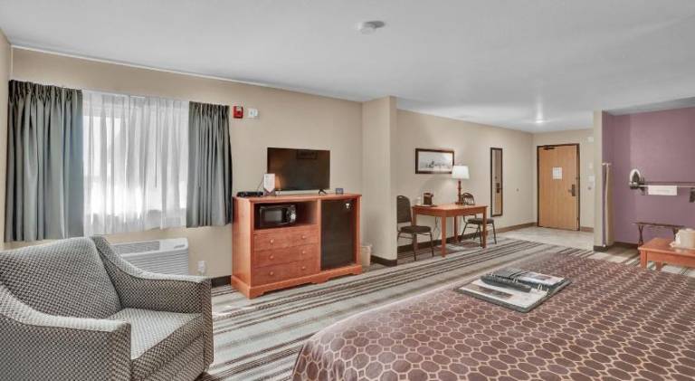 Bowman Lodge & Convention Center — photo 2