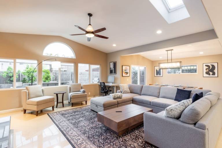 House with BBQ, garden & patio | Perfect for remote work — photo 2