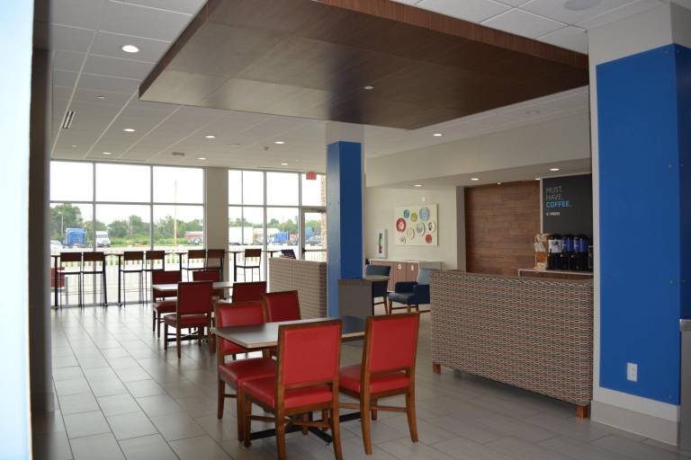 Holiday Inn Express And Suites Liberal By IHG — photo 5