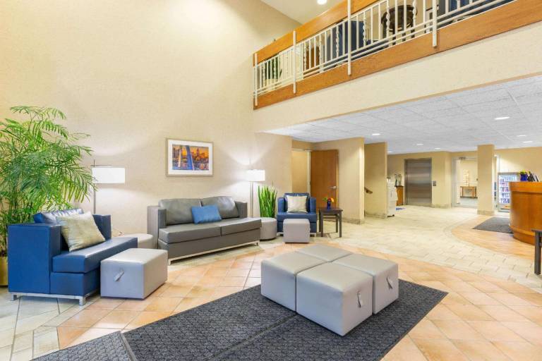 Baymont by Wyndham Des Moines Airport — photo 3
