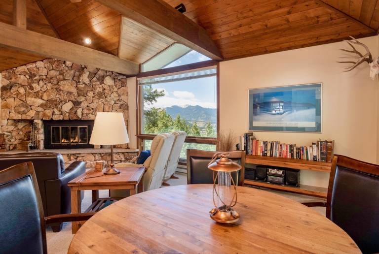 Child-friendly vacation home with patio | Pets allowed in Estes Park, CO