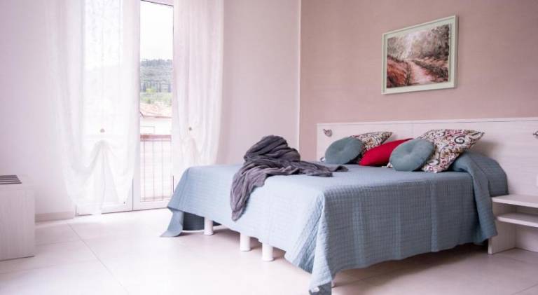 Apartment with 2 rooms for 5 persons in Torri del Benaco