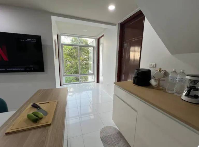 Family-friendly vacation home with garden, patio & BBQ | Nature view | Pets are welcome — photo 4