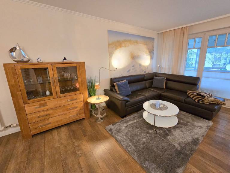 Komfortplus Ferienwohnung mit 1 Schlafzimmer und Balkon im Obergeschoss — photo 2