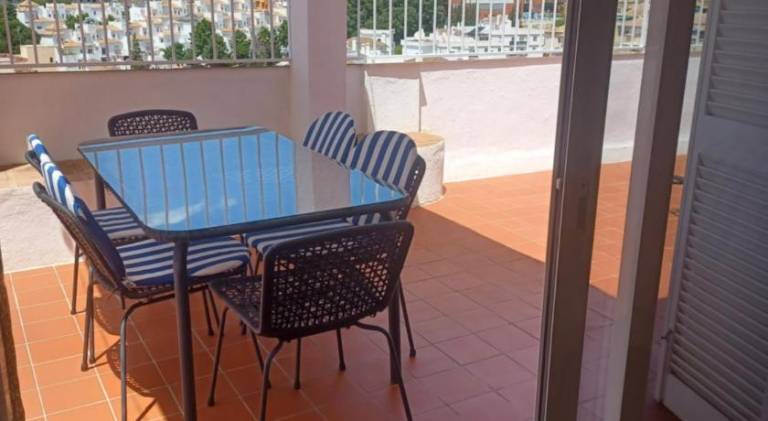 Apartment with BBQ & terrace | Perfect for remote work in Estepona