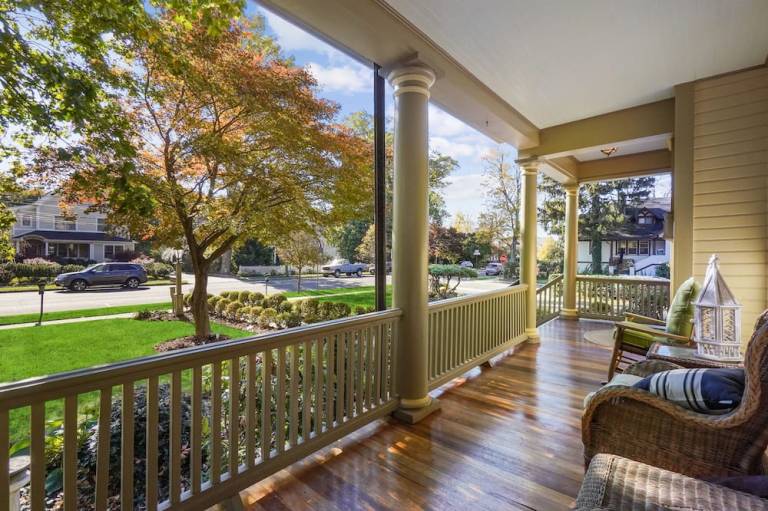 The DeBary Inn