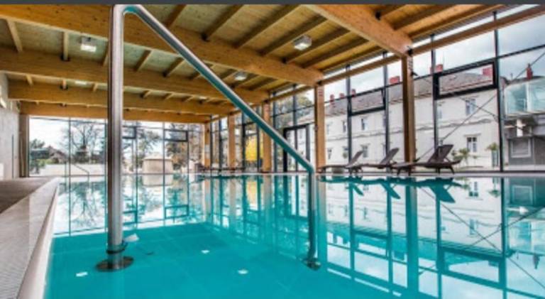 365 apartmany CENTRO & jacuzzi — photo 3