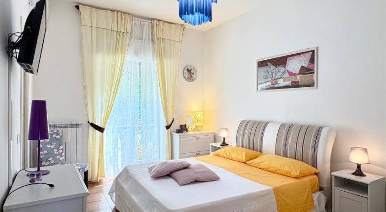 House with 3 rooms for 5 persons — photo 2