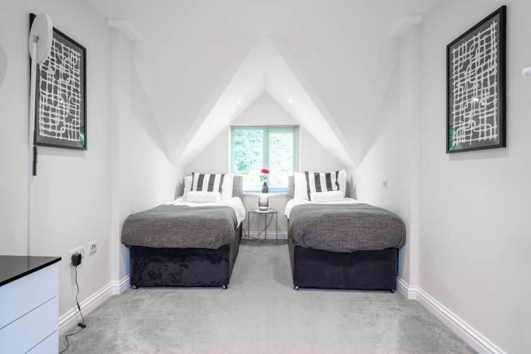 Apartment Redhill