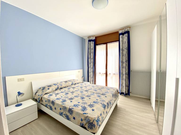 Holiday apartment with 2 rooms for 6 persons — photo 4