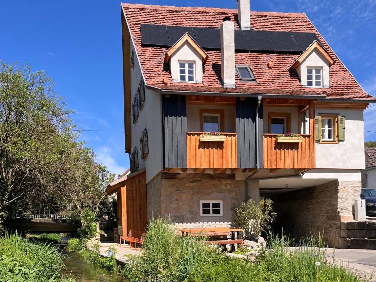 Holiday Home in Jagst Valley: Gerbertor – Stay in a Historic Landmark with Meadow and Stream in Stuttgart