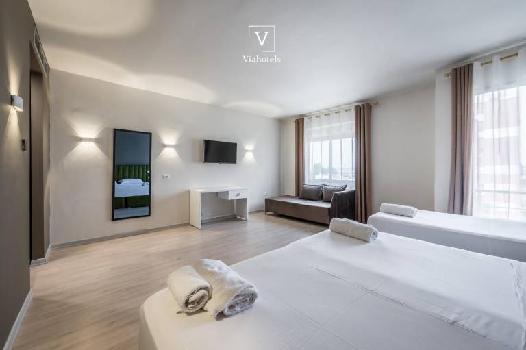 VH Eurostar Durres Hotel & Private Beach — photo 2
