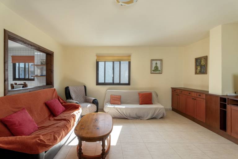 Apartment with sauna, yard & pool | Mountain view — photo 4