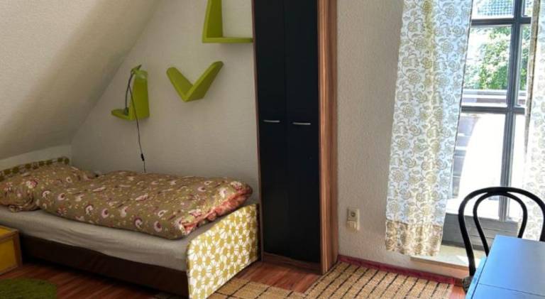 Doppelzimmer mit Gemeinschaftsbad in Nurnberg Fischbach in Nuremberg