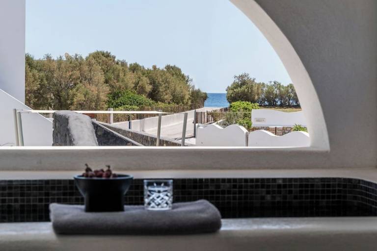 Accommodation Perissa