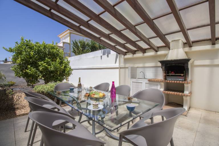 Villa with grill, yard & private pool — photo 5