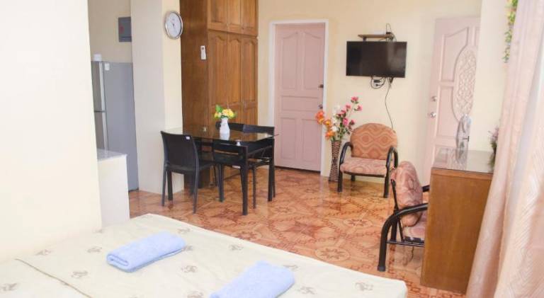 Wonderful holiday apartment with patio | Pets allowed — photo 2