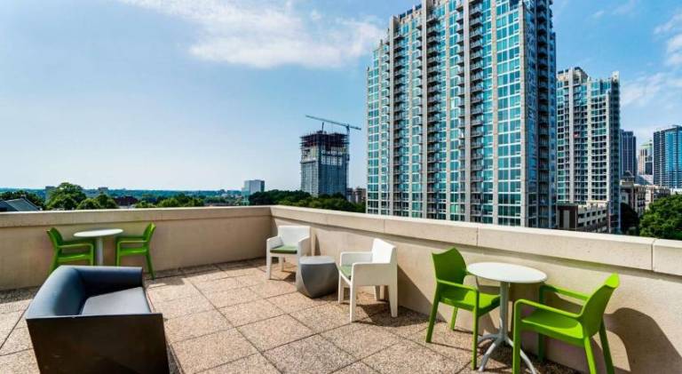 Vacation home with 1 room for 4 persons in Charlotte, NC