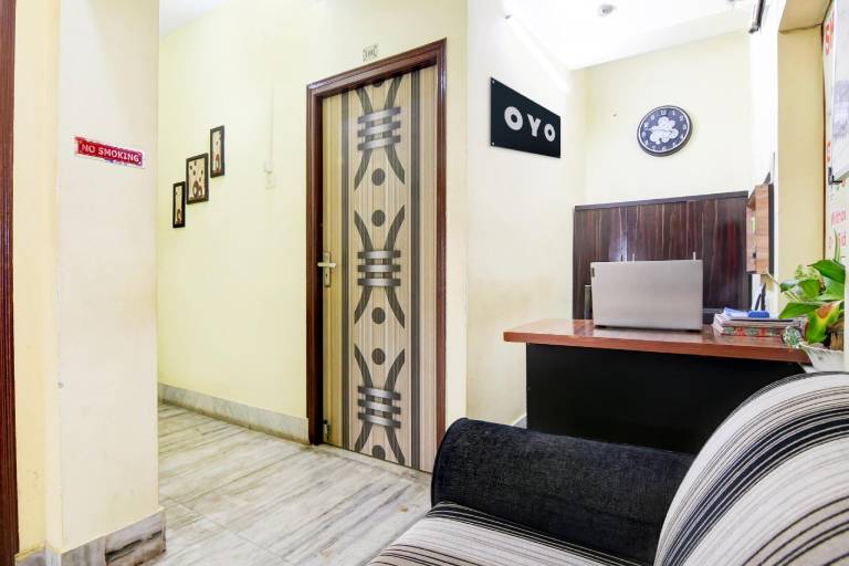 Hotel O Shaista Palace