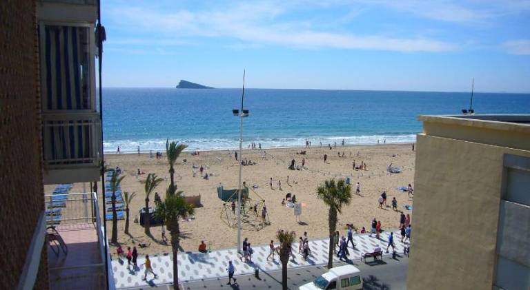 Holiday apartment with patio in Benidorm