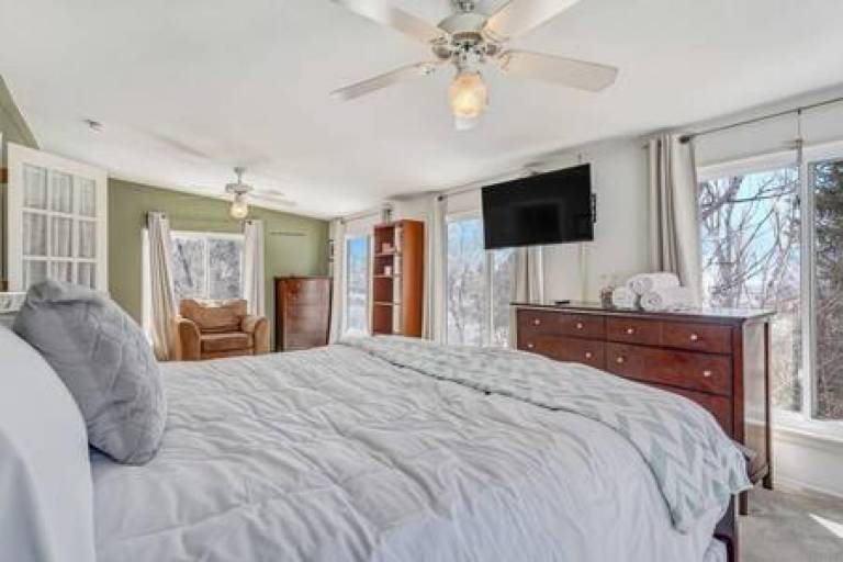 6BD near Garden of the Gods-Palmer Park — photo 4